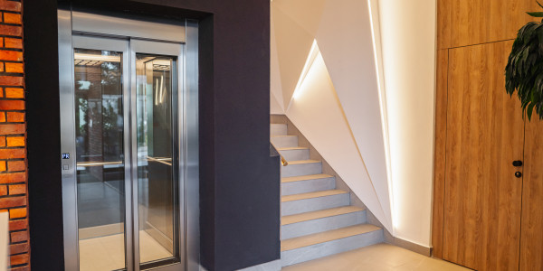Comprar / Vender Apartamentos y Lofts en Tarragona · con Ascensor